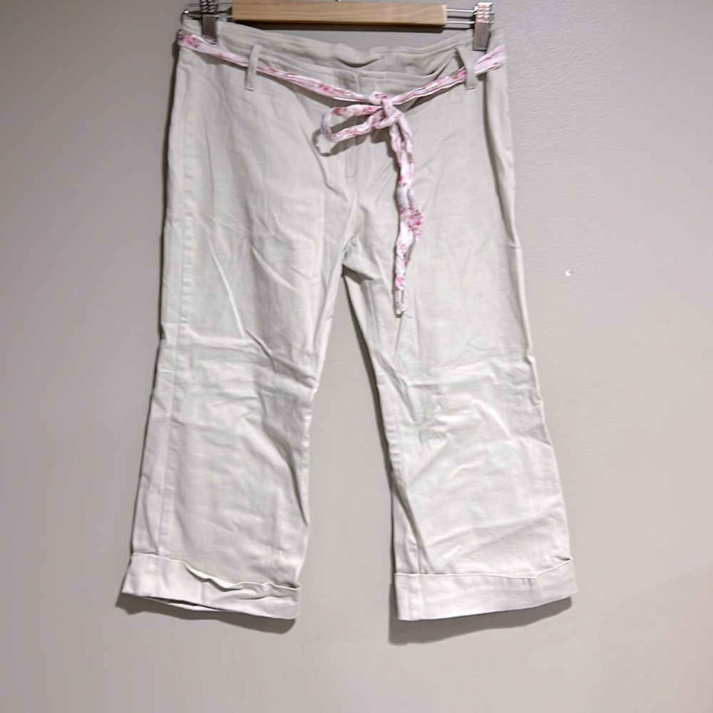 Charlotte Russe Belted Capri Pants